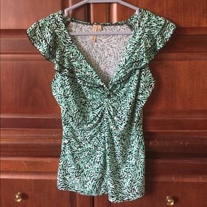 Susan Lawrence Green Blouse Size M